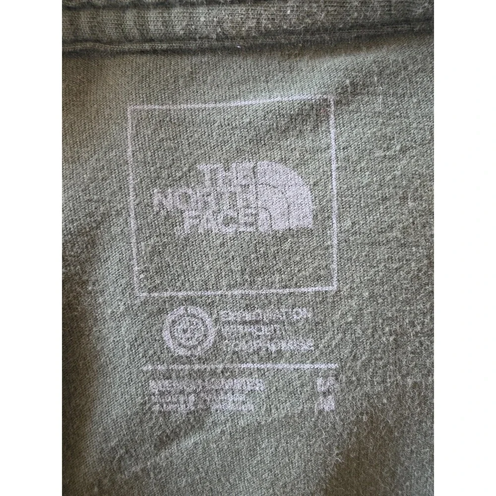 The North Face Long Sleeve T-Shirt Green Graphic Cotton Tee Casual Crew